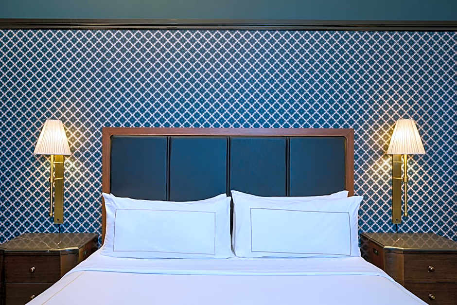 The Atterbury Hotel, Autograph Collection