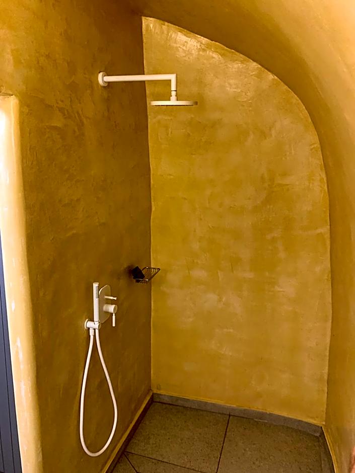 M Residence Santorini Conelia Cave