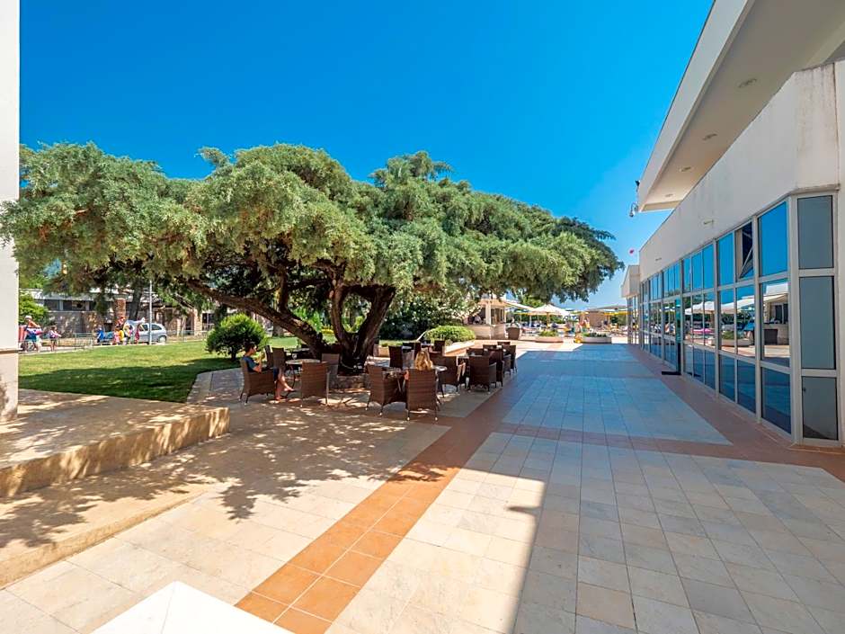 Montenegro Beach Resort