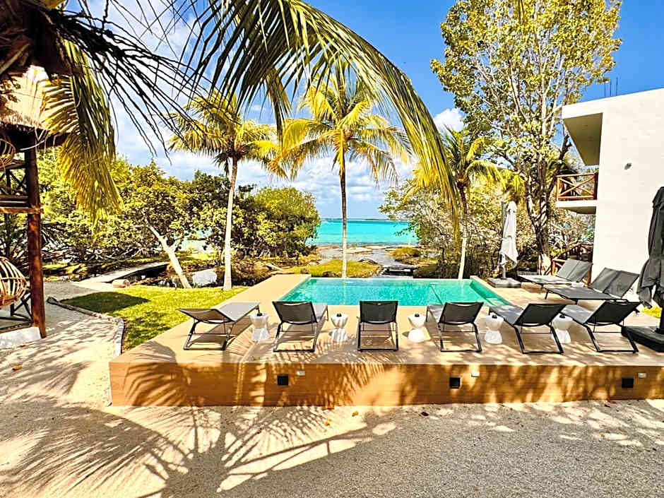 Azulea Bacalar Hotel & Spa - Lagoon Front