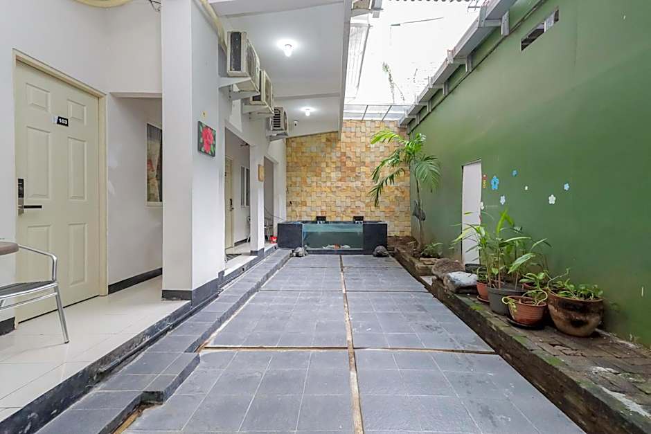 Urbanview Hotel Syariah Near Gelora Delta Sidoarjo