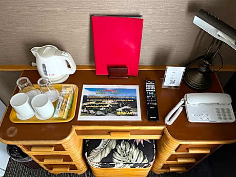 Twin Room - Non-Smoking (Main Building)
