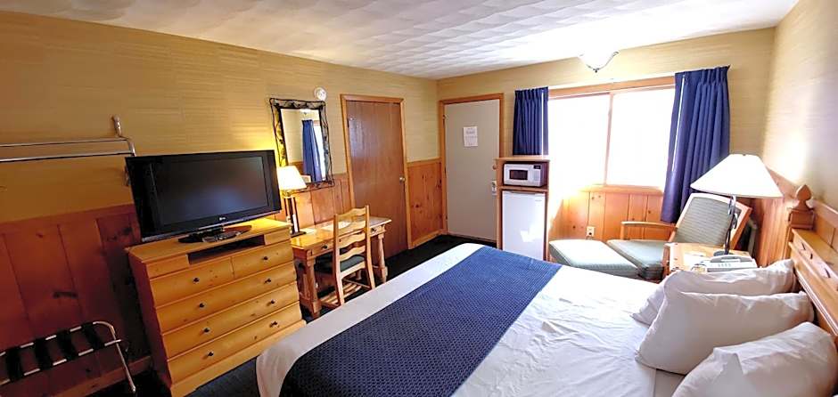 The Lake Motel