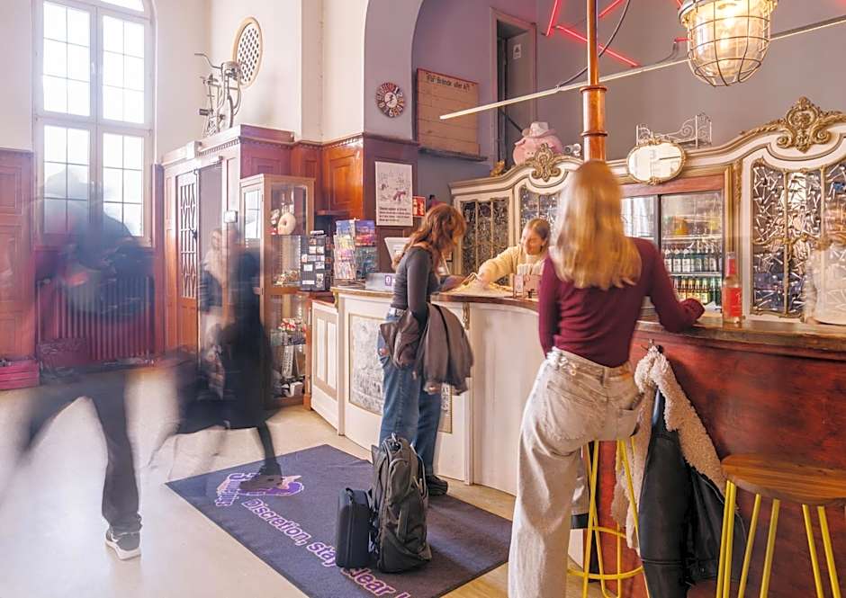 Three Little Pigs Hostel Berlin