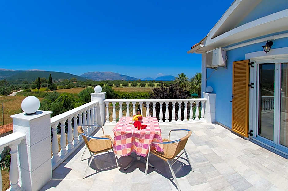 Nikos Studios and Apartments