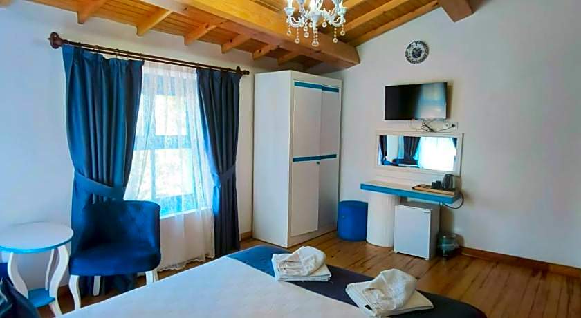 Buyukada Mavi Palas Hotel