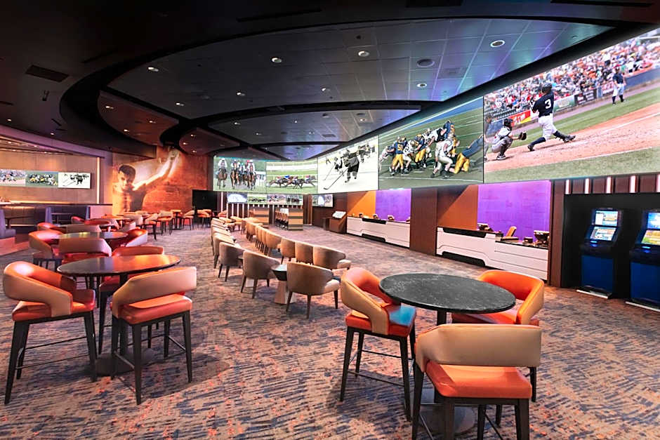 The STRAT Hotel, Casino & Tower