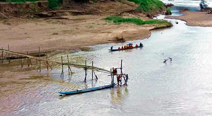 Saynamkhan River View