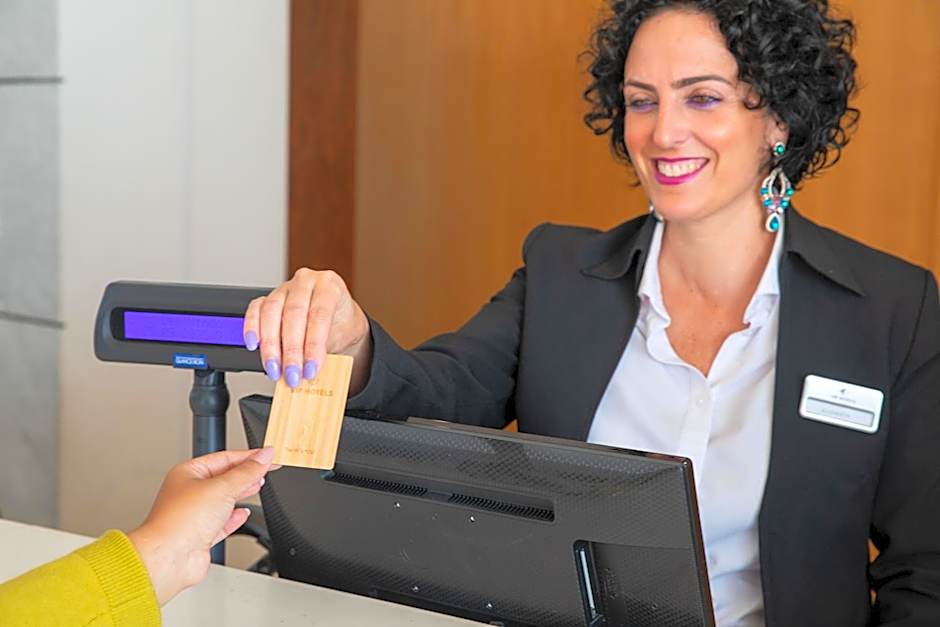 VIP Executive Azores Hotel