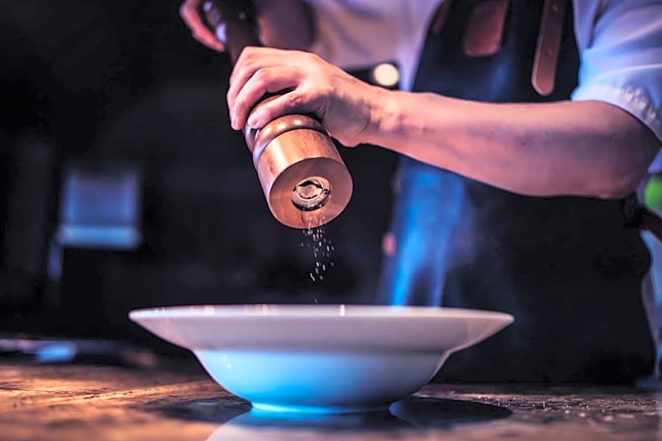 Carlton George Hotel