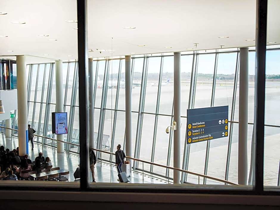 Radisson Blu Airport Terminal Hotel