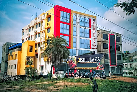 Oishi Plaza