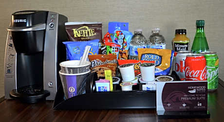 Premium One-Bedroom King Suite - Non-Smoking