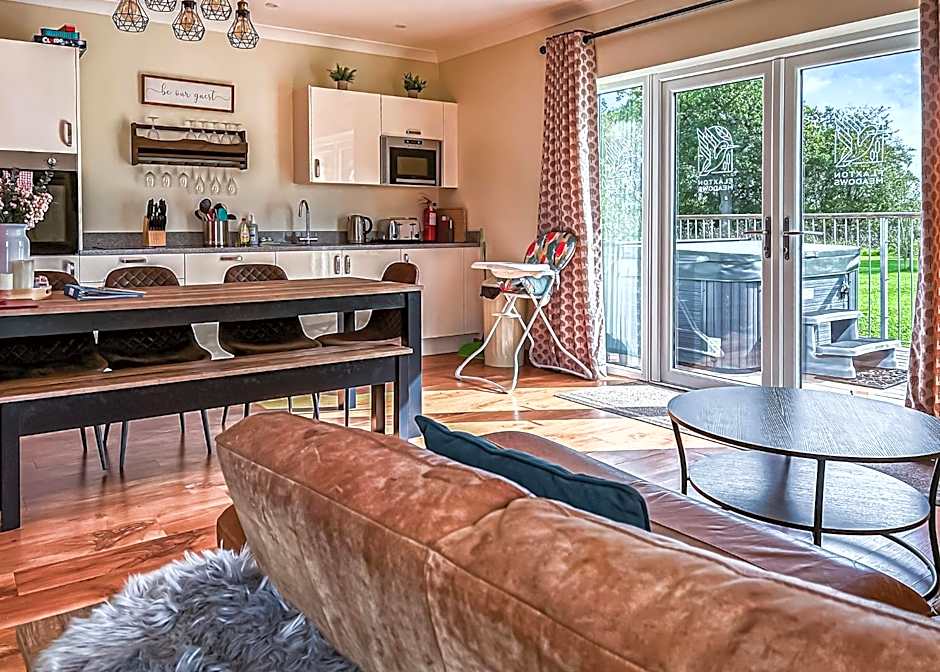 Flaxton Meadows Luxury Lodges