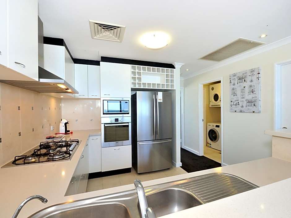 Nautilus by Rockingham Apartments