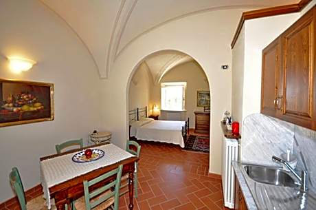 One-Bedroom Apartment with Garden View