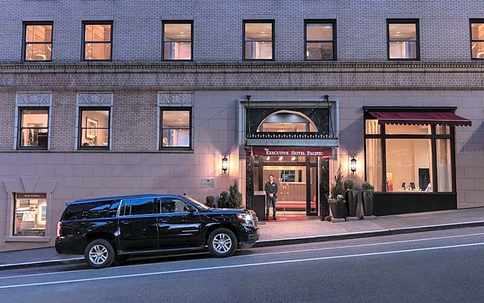 Executive Hotel Pacific