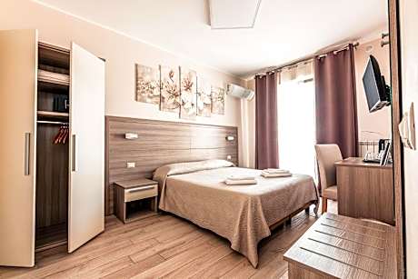 Standard Double or Twin Room with Balcony