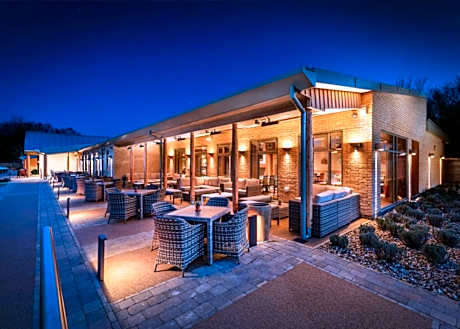 Norfolk Woods Resort And Spa