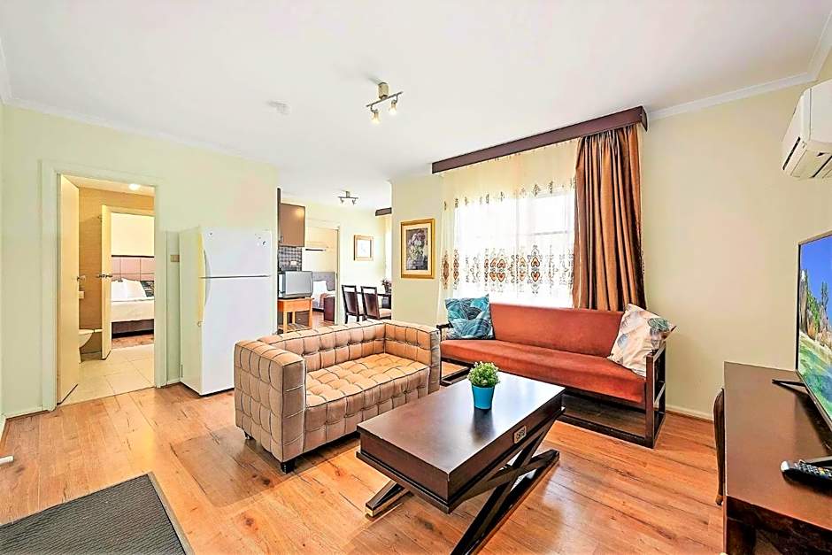 Eltham Gateway Hotel