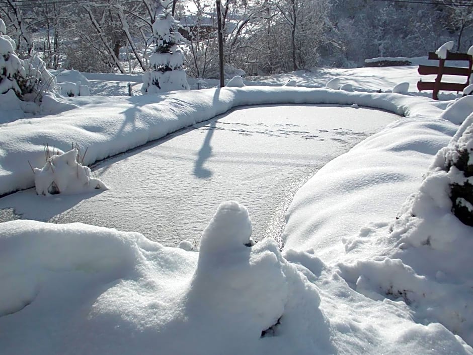 Całoroczne Domki "Stokrotka"