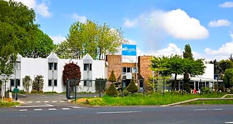 BRIT HOTEL Caen Hérouville