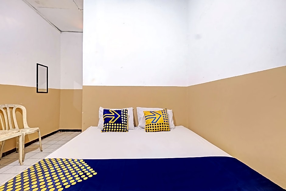 SPOT ON 92983 Hotel Ayu