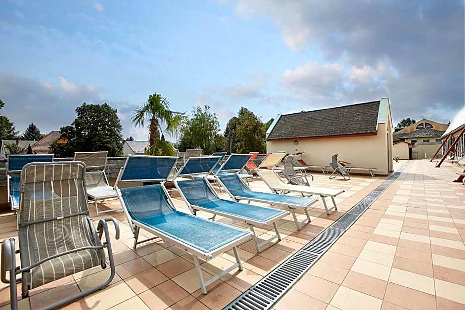 Aqua Hotel Termál