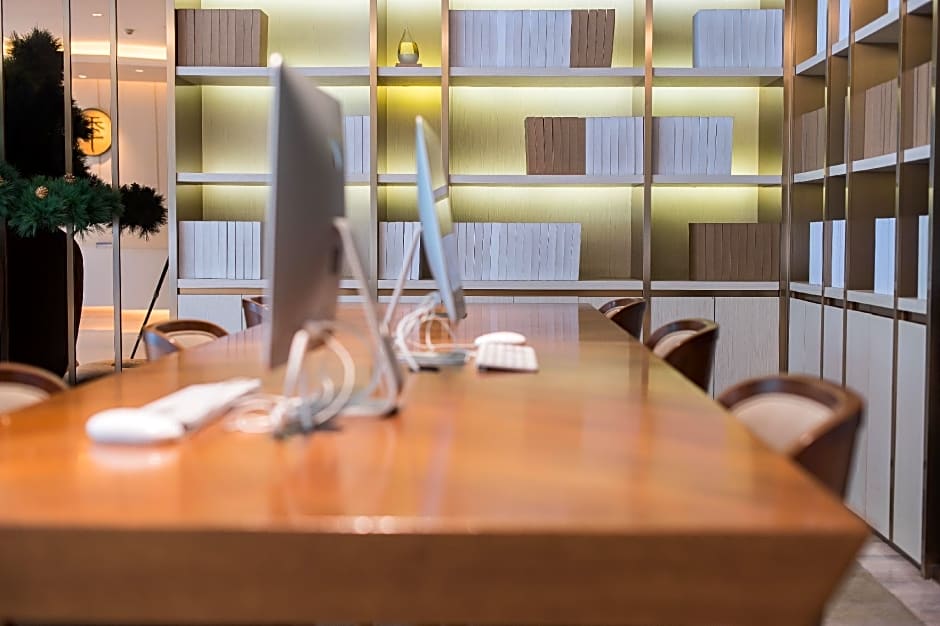 JI Hotel Chengdu Taikoo Li Binjiang Road