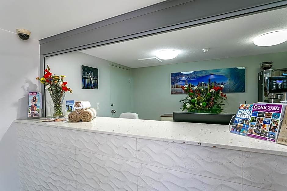 Surfers Beachside Holiday Apartments