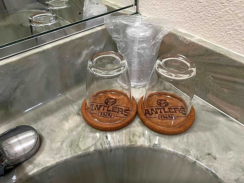 Antlers Inn