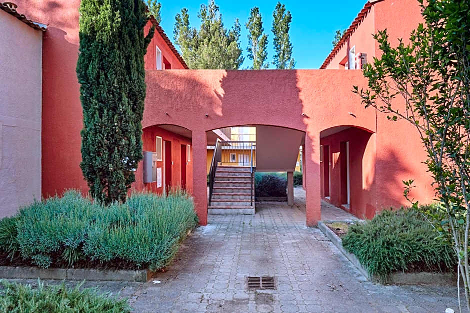 Résidence Odalys Le Village Camarguais Les Gardians