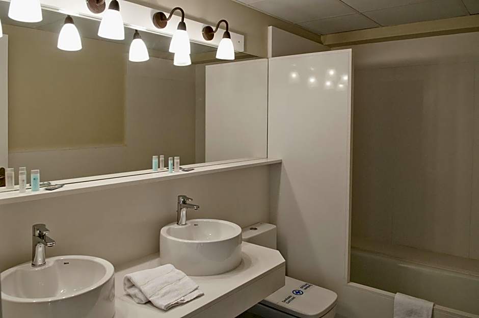 Serennia Exclusive Rooms