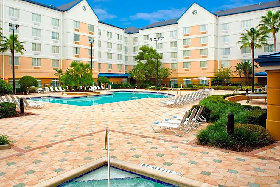 Fairfield Inn & Suites by Marriott Orlando Lake Buena Vista in the Marriott Village