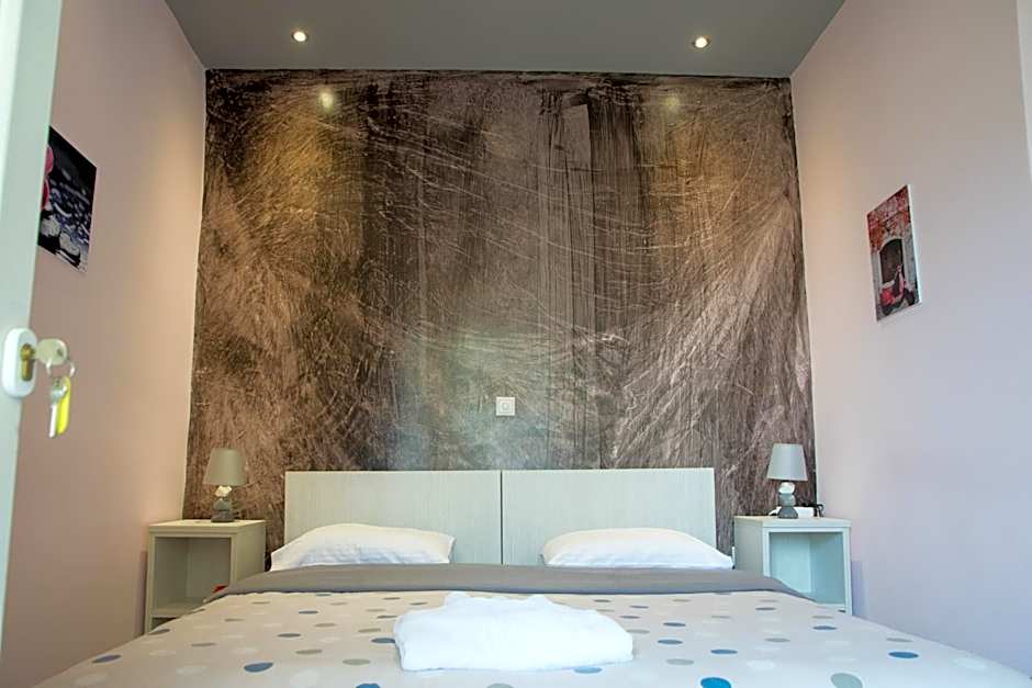 Sunset Apartments Free shuttle from Athen's Airport