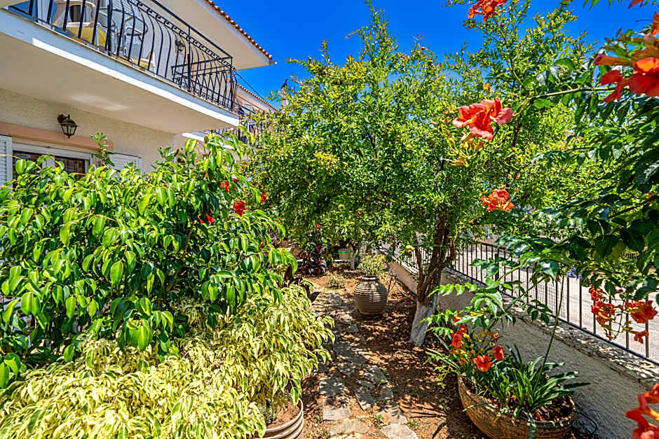 Dionysios Studios & Apartments