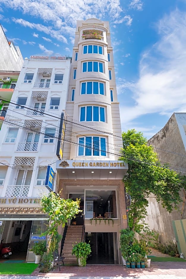 Queen Garden Hotel