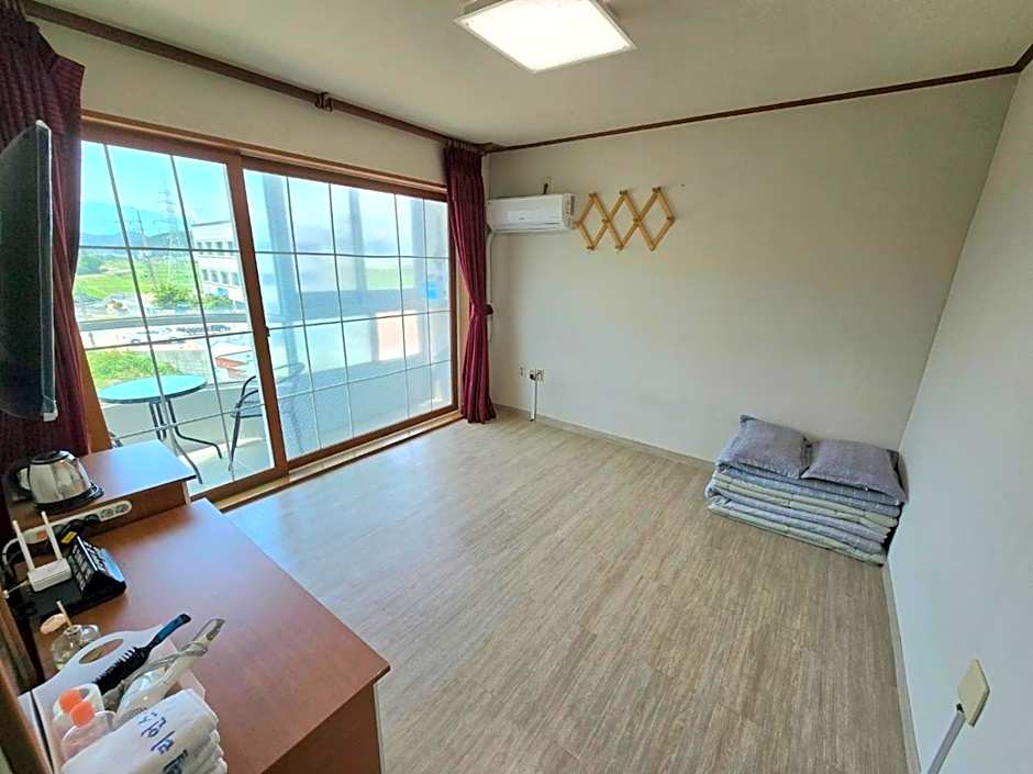Billions Motel