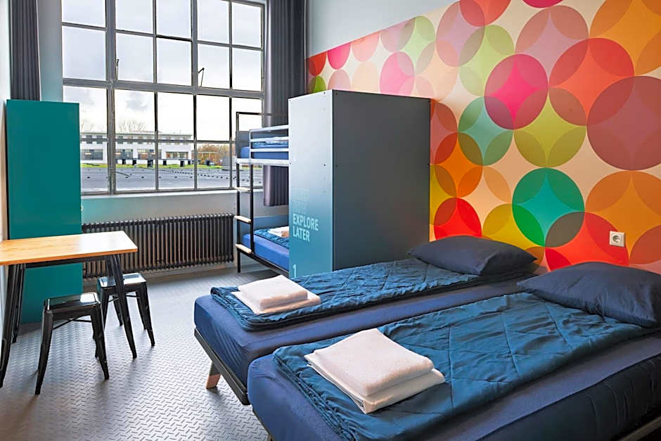 Blue Collar Hotel