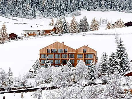 Hotel Tyrol