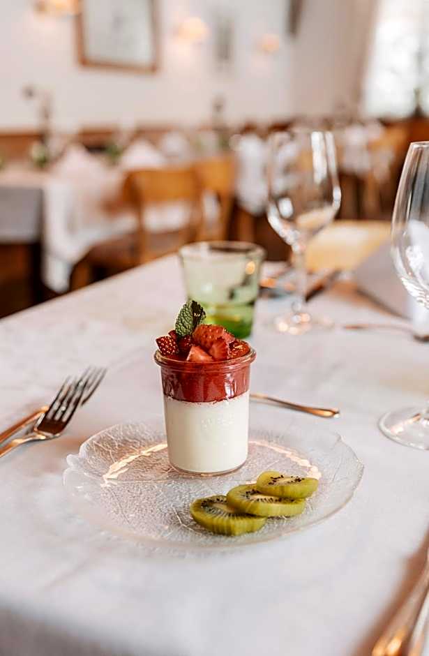 Berghotel-Gasthof Gstrein