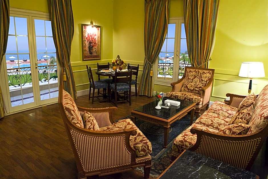 Helnan Auberge Fayoum