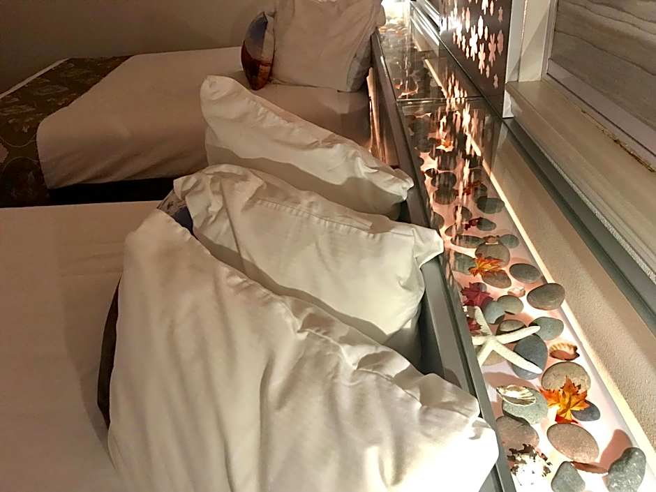 Lake View Suites