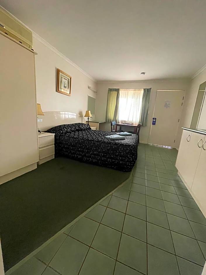 Warrego Motel