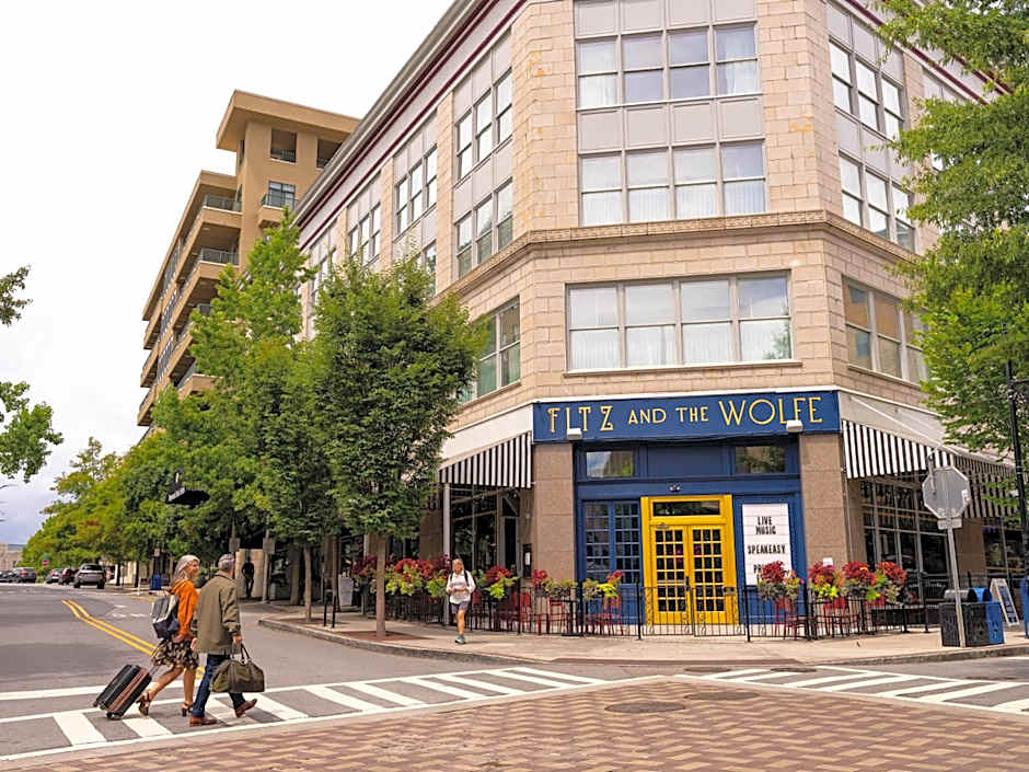 Haywood Park Hotel, an Ascend Collection Hotel