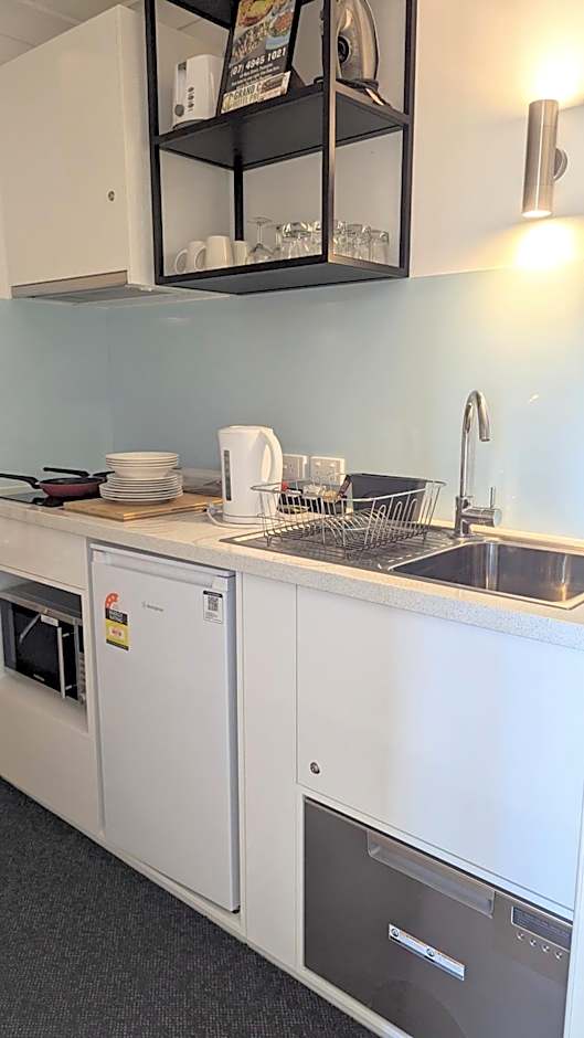 PROSERPINE MOTOR LODGE