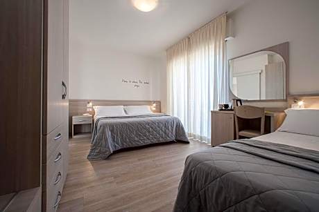 Triple Economy Room with Bathroom