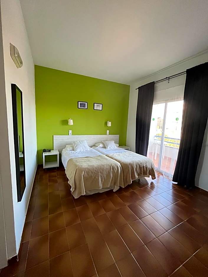 Hotel Plaza Miami - Sólo Adultos