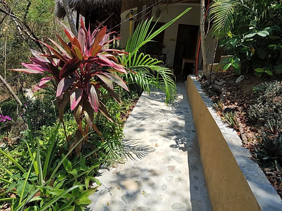 El Eden Bungalows