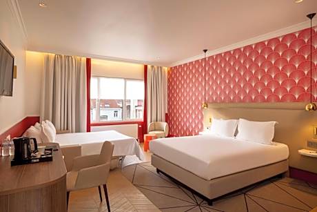 Classic Quadruple Room